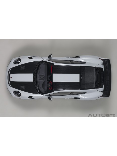 Porsche 911 GT2RS Weissach Paket 1/18 AUTOart AUTOart - 11