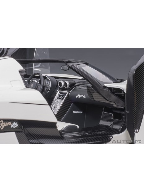 Koenigsegg Agera RS (bianco artico) 1/18 AUTOart AUTOart - 15