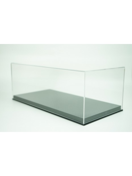 Plexiglas Vitrine mit 1/18 - 1