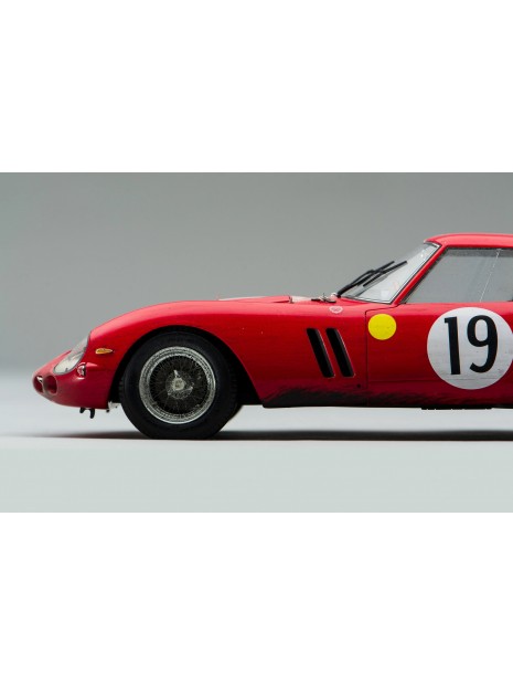 Ferrari 250 GTO Le Mans 1962 "Race verweerd" 1/18 Amalgam Amalgam Collectie - 10