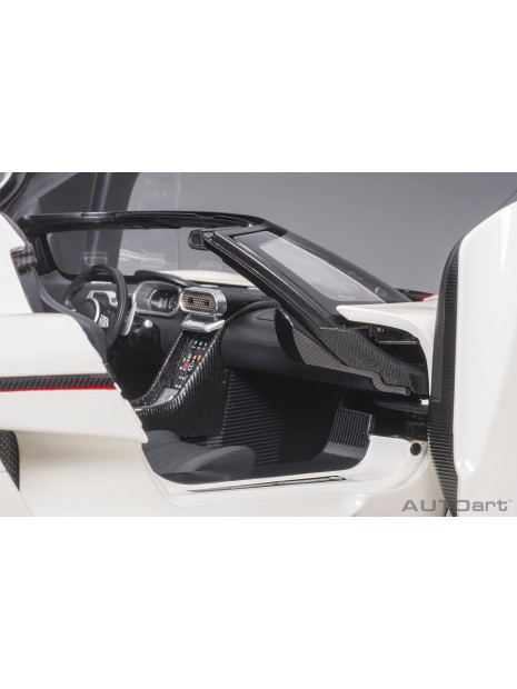 Koenigsegg Regera 2016 1/18 AUTOart AUTOart - 52