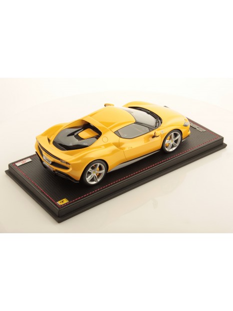 Ferrari 296 GTB (Giallo Tristrato) 1/18 Collezione MR MR Collection - 2
