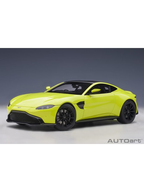 Aston Martin Vantage 2019 1/18 AUTOart AUTOart - 69