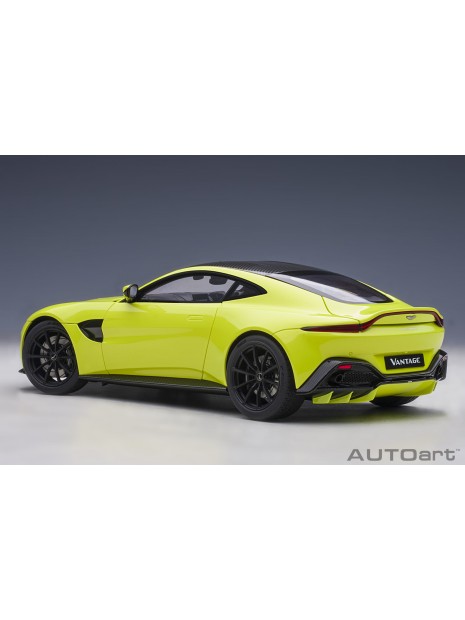 Aston Martin Vantage 2019 1/18 AUTOart AUTOart - 70