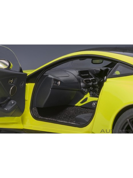 Aston Martin Vantage 2019 1/18 AUTOart AUTOart -75