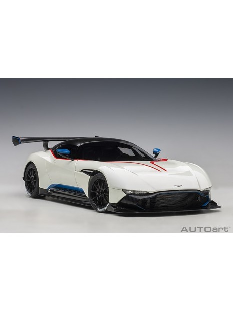 Aston Martin Vulcan 1/18 AUTOart AUTOart - 2