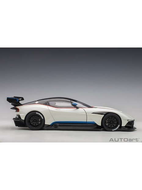 Aston Martin Vulcan 1/18 AUTOart AUTOart - 8