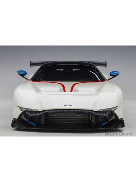 Aston Martin Vulcan 1/18 AUTOart AUTOart - 9