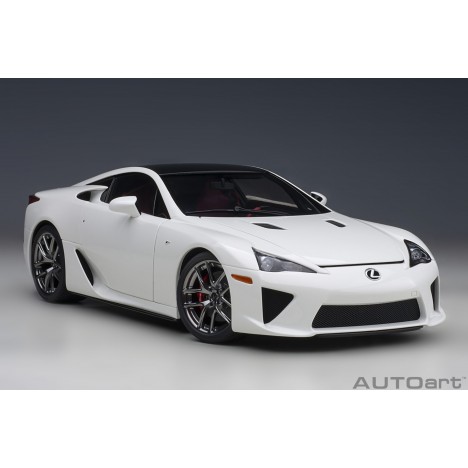 Lexus LFA 2010 (Blanc/Carbon) 1/18 AUTOart AUTOart - 1