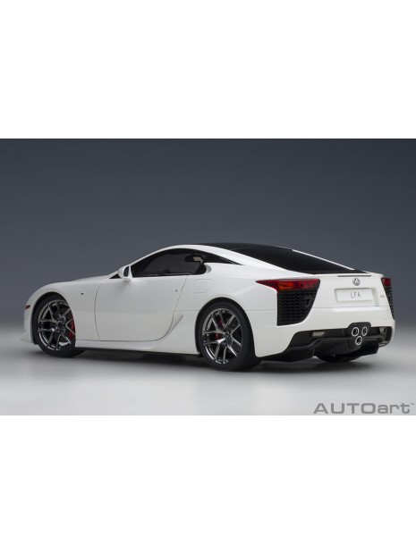 Lexus LFA 2010 (Blanc/Carbon) 1/18 AUTOart AUTOart - 6