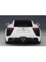 Lexus LFA 2010 (Blanc/Carbon) 1/18 AUTOart AUTOart - 10