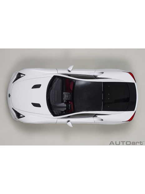 Lexus LFA 2010 (Weiss/Carbon) 1/18 AUTOart AUTOart - 11