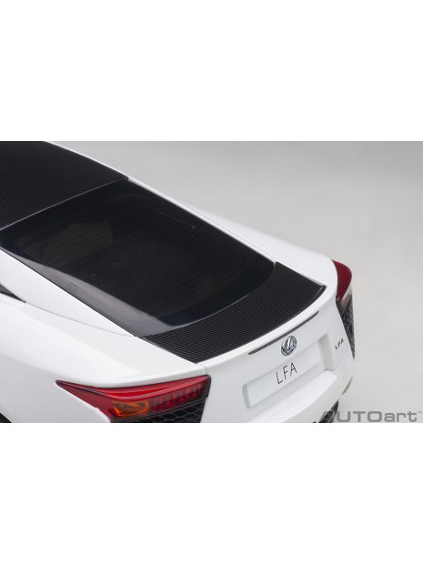 Lexus LFA 2010 (Blanc/Carbon) 1/18 AUTOart AUTOart - 16