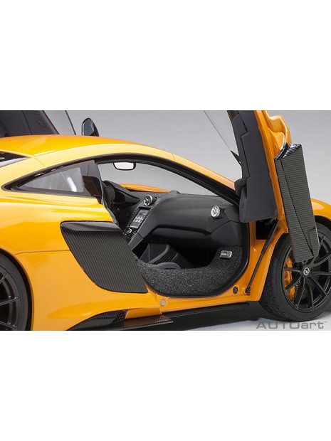 McLaren 675LT 2016 1/18 AUTOart AUTOart - 51