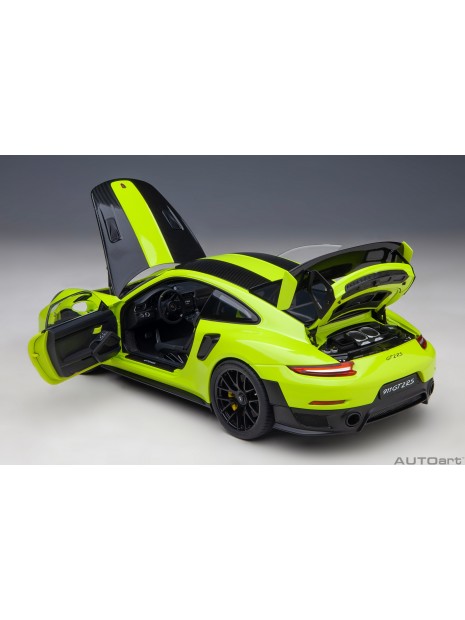 Porsche 911 GT2RS Weissach Paket 1/18 AUTOart AUTOart - 112