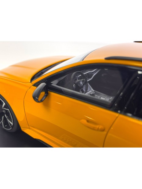 Audi RS6 Avant C8 (Solar Orange) 1/18 HC Models HC models - 11