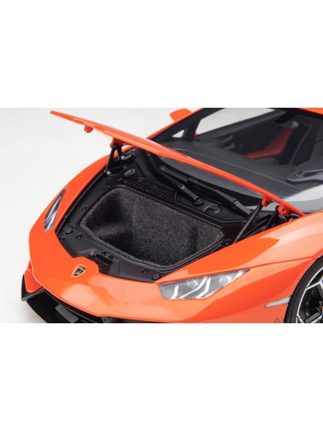 Lamborghini Huracan Evo 1/18 AUTOart AUTOart - 62