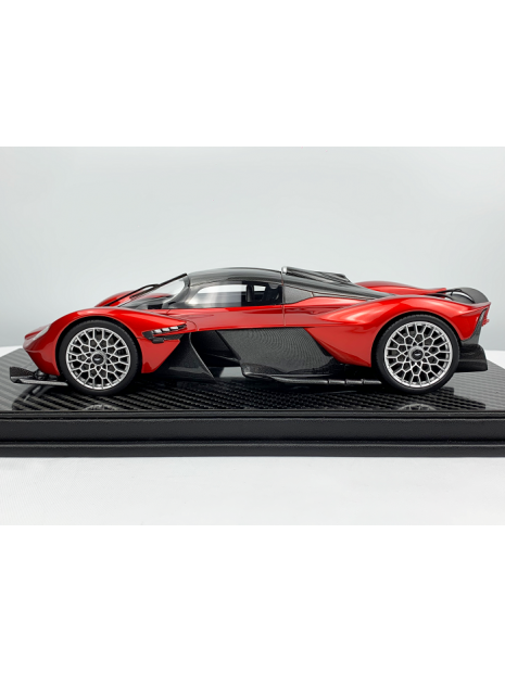 Aston Martin Valkyrie (Candy Apple Red) 1/18 FrontiArt FrontiArt - 1
