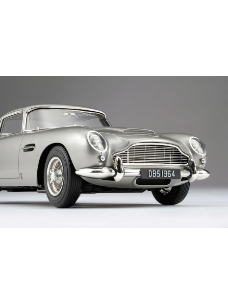 Aston Martin DB5 Vantage 1/18 Amalgam Amalgam Collection - 5