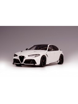 Alfa Romeo Giulia GTA (Bianco Trofeo) 1/18 Motorhelix  - 1