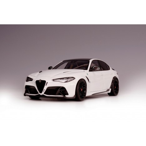Alfa Romeo Giulia GTA (Bianco Trofeo) 1/18 Motorhelix-1