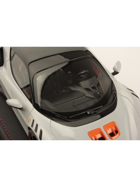 Ferrari SF90 XX Stradale (Bianco Artico) 1/18 MR Collection MR Collection - 6