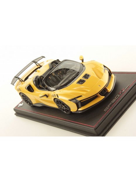 Ferrari SF90 XX Spider (Giallo Tristrato) 1/18 MR Collection MR Collection - 3