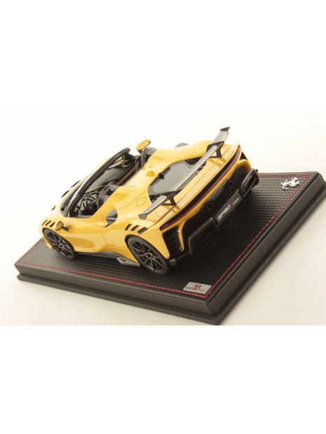 Ferrari SF90 XX Spider (Giallo Tristrato) 1/18 MR Collection MR Collection - 4