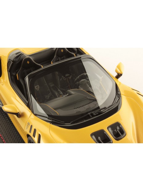 Ferrari SF90 XX Spider (Giallo Tristrato) 1/18 MR Collection MR Collection - 6