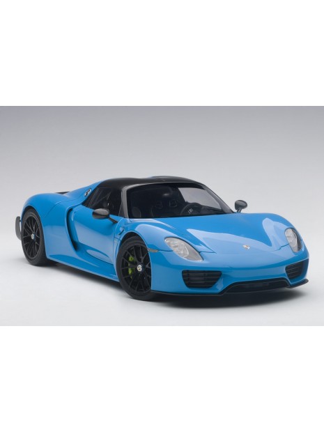 Porsche 918 Spyder Weissach Package (riviera blue) 1/18 AUTOart AUTOart - 2