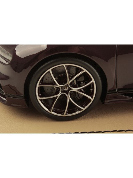 Bugatti Chiron Sky View (Red Carbon) 1/18 MR Collection MR Collection - 5