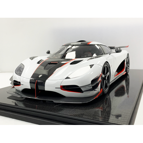 Koenigsegg One:1 1/8 FrontiArt FrontiArt - 1