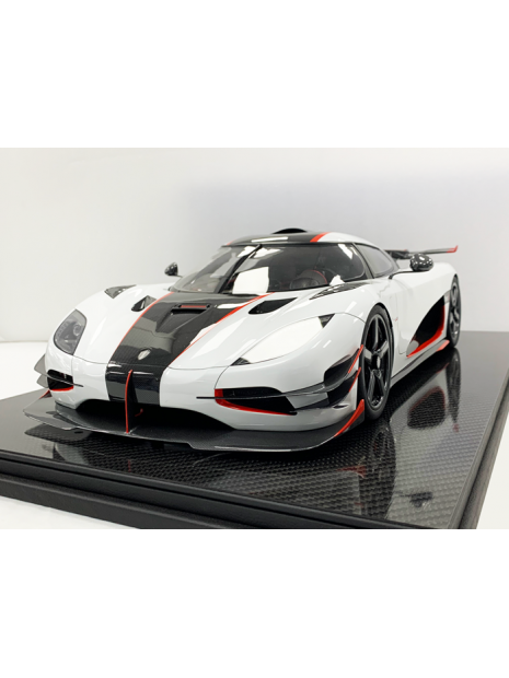 Koenigsegg One:1 1/8 FrontiArt FrontiArt - 1