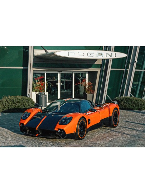 Pagani Utopia (Arancio Marbella) 1/18 BBR BBR Models - 1