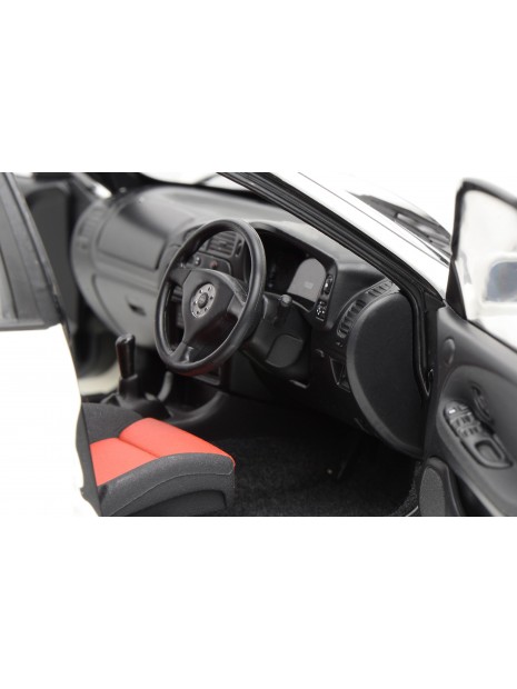 Mitsubishi Lancer Evolution VI 6.5 (Passion Red) 1/18 Motorhelix Motorhelix - 9