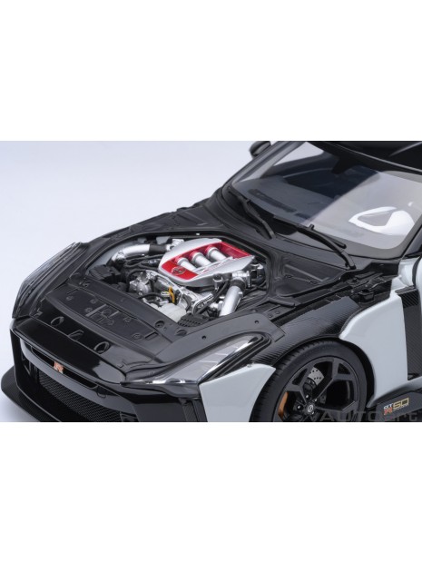 Nissan GT-R50 by Italdesign 1/18 AUTOart AUTOart - 12