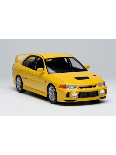 Mitsubishi Lancer Evolution IV (Lemon Yellow) 1/18 Motorhelix Motorhelix - 1