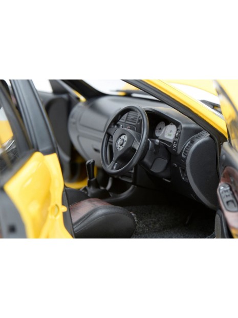 Mitsubishi Lancer Evolution IV (Lemon Yellow) 1/18 Motorhelix Motorhelix - 8