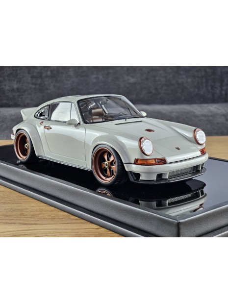 Porsche 911 Singer DLS (Sand Beige) 1/18 Make-Up Eidolon Make Up - 5