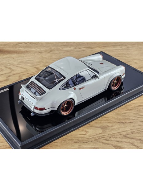 Porsche 911 Singer DLS (Sand Beige) 1/18 Make-Up Eidolon Make Up - 6