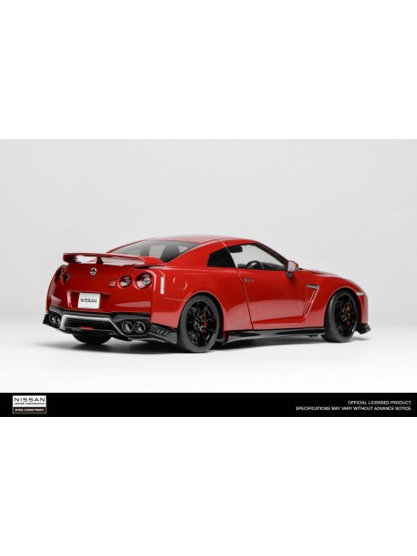 Nissan GT-R (R35) Track Edition Engineered by NISMO 1/18 Motorhelix Motorhelix - 11
