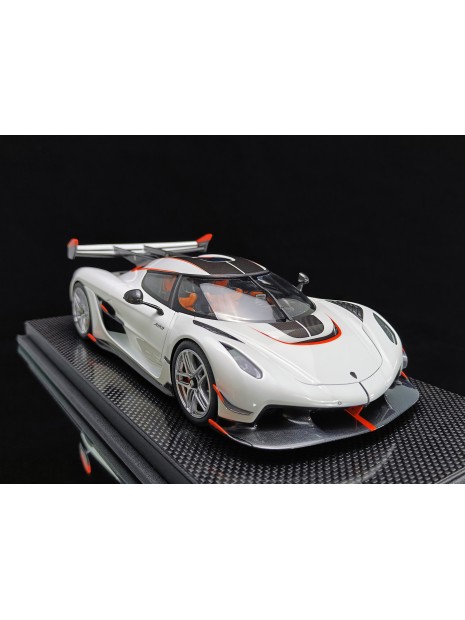 Koenigsegg Jesko (Crystal White) 1/18 FrontiArt FrontiArt - 3