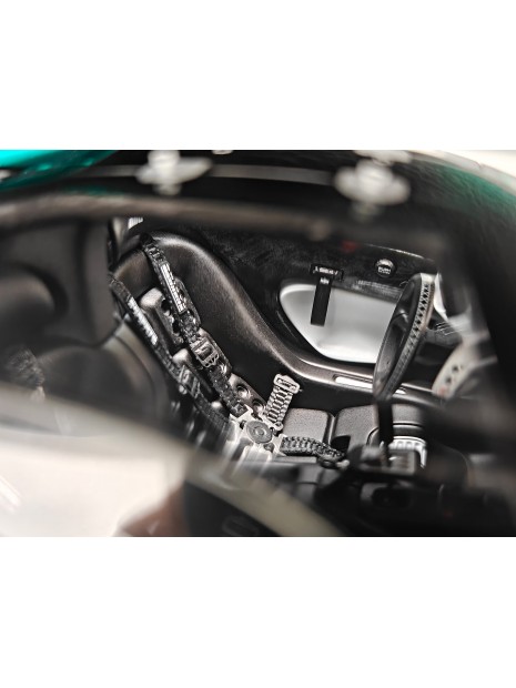 Nilu27 (Inna-Green) 1/18 FrontiArt FrontiArt - 7