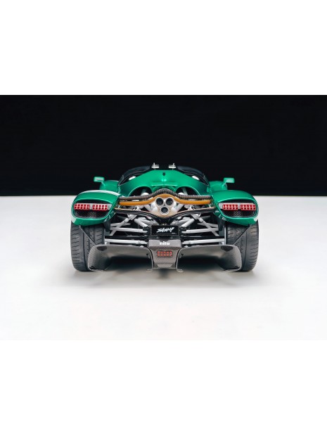 Nilu27 (Inna-Green) 1/18 FrontiArt FrontiArt - 11