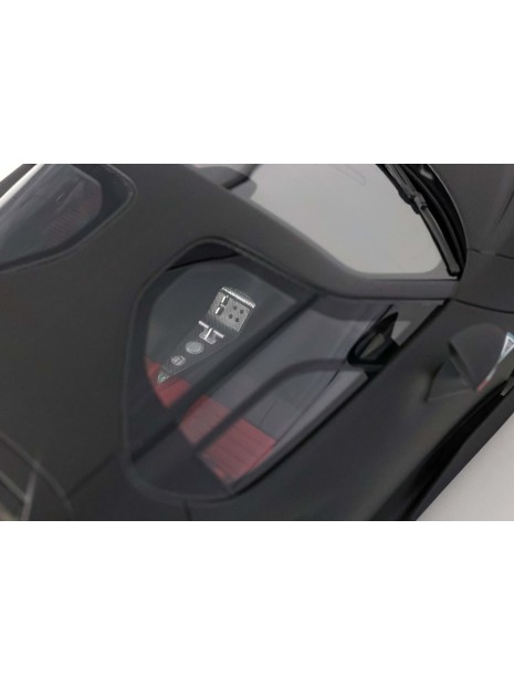 Alfa Romeo 33 Stradale (Matt carbon) 1/18 BBR BBR Models - 5