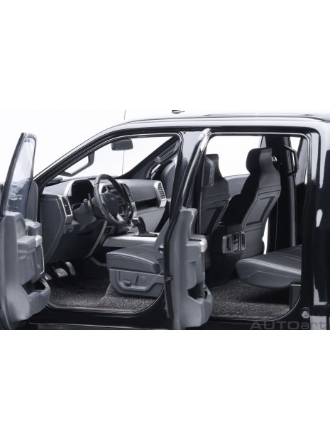 copy of Ford Focus RS 2016 1/18 AUTOart AUTOart - 1