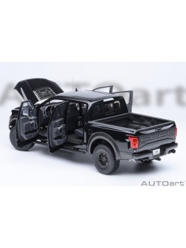 copy of Ford Focus RS 2016 1/18 AUTOart AUTOart - 19