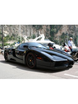 Ferrari Enzo (Nero DS) 1/18 BBR HE182509BDIE