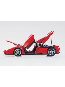 Ferrari Enzo (Rosso Corsa) 1/18 BBR BBR Models - 2