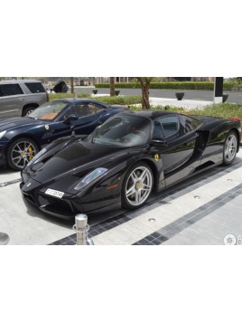 Ferrari Enzo (Nero DS) 1/18 BBR BBR Models - 1